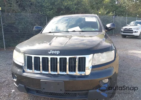 2013 Jeep Grand Cherokee Laredo из США, поврежденный, VIN 1C4RJFAGXDC542102